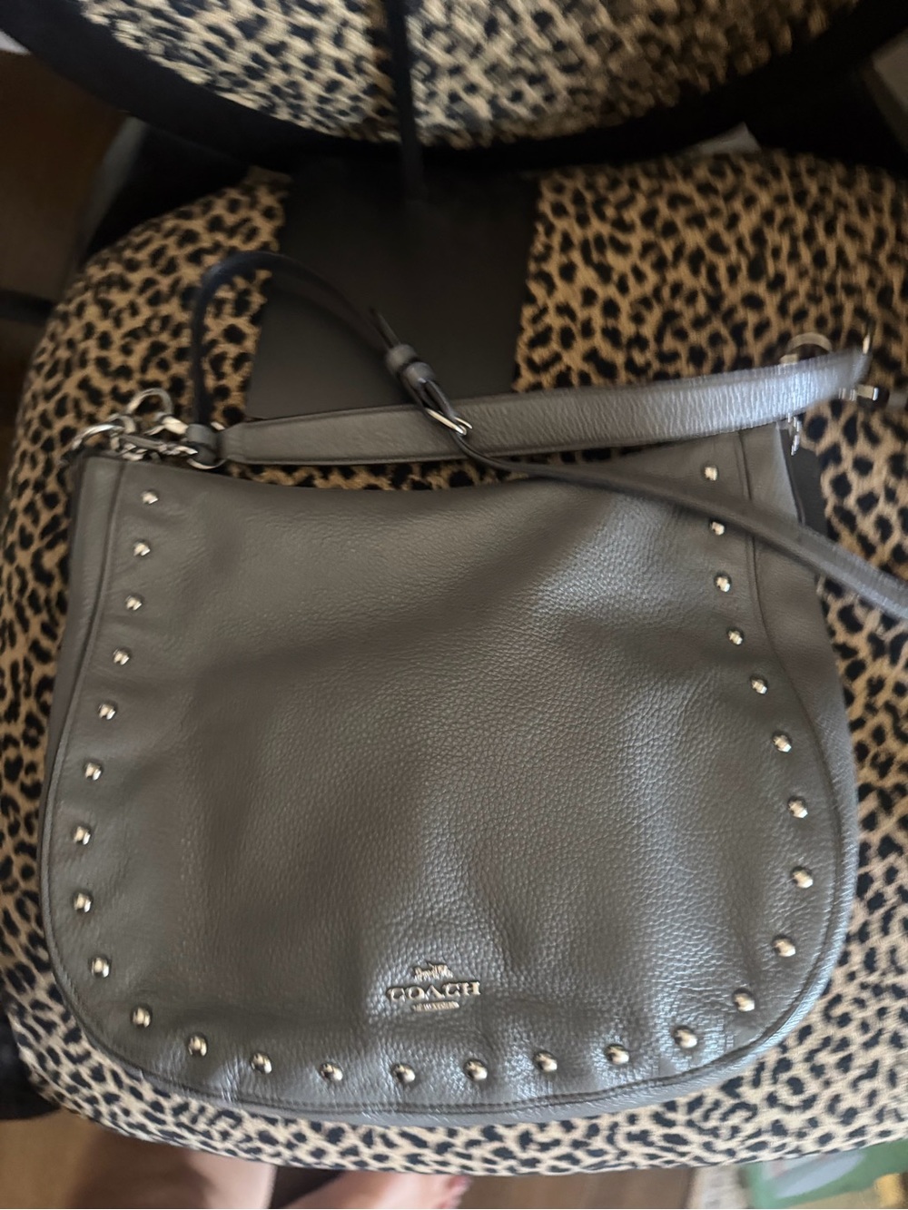 🩶Coach Ella Pebbled Leather Shoulder Hobo Bag in Gray with Studs🩶 - Picture 3 of 9